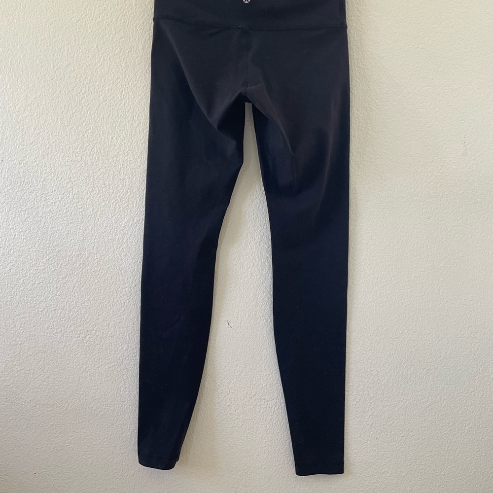 Lululemon Original Solid Black Wonder Under Full … - image 7
